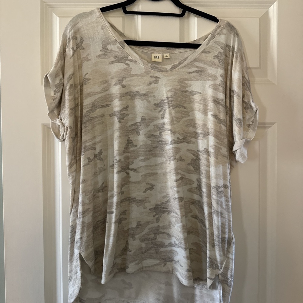 Casual Beige Camo Print Top